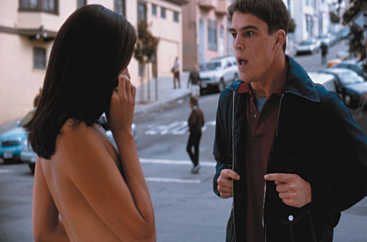 Задний план фильм 2005 смотреть онлайн