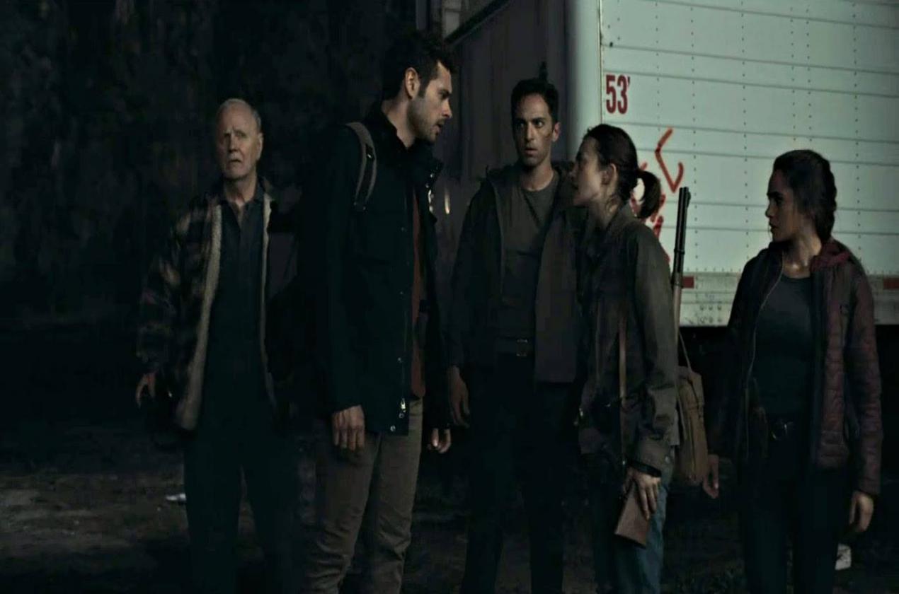 Хребет дьявола 2021 монстр. «хребет дьявола» (гильермо дель торо, 2001). Хребет дьявола" ("the devil below") 2021. Сатана 2021. Календарь дьявола фильм.