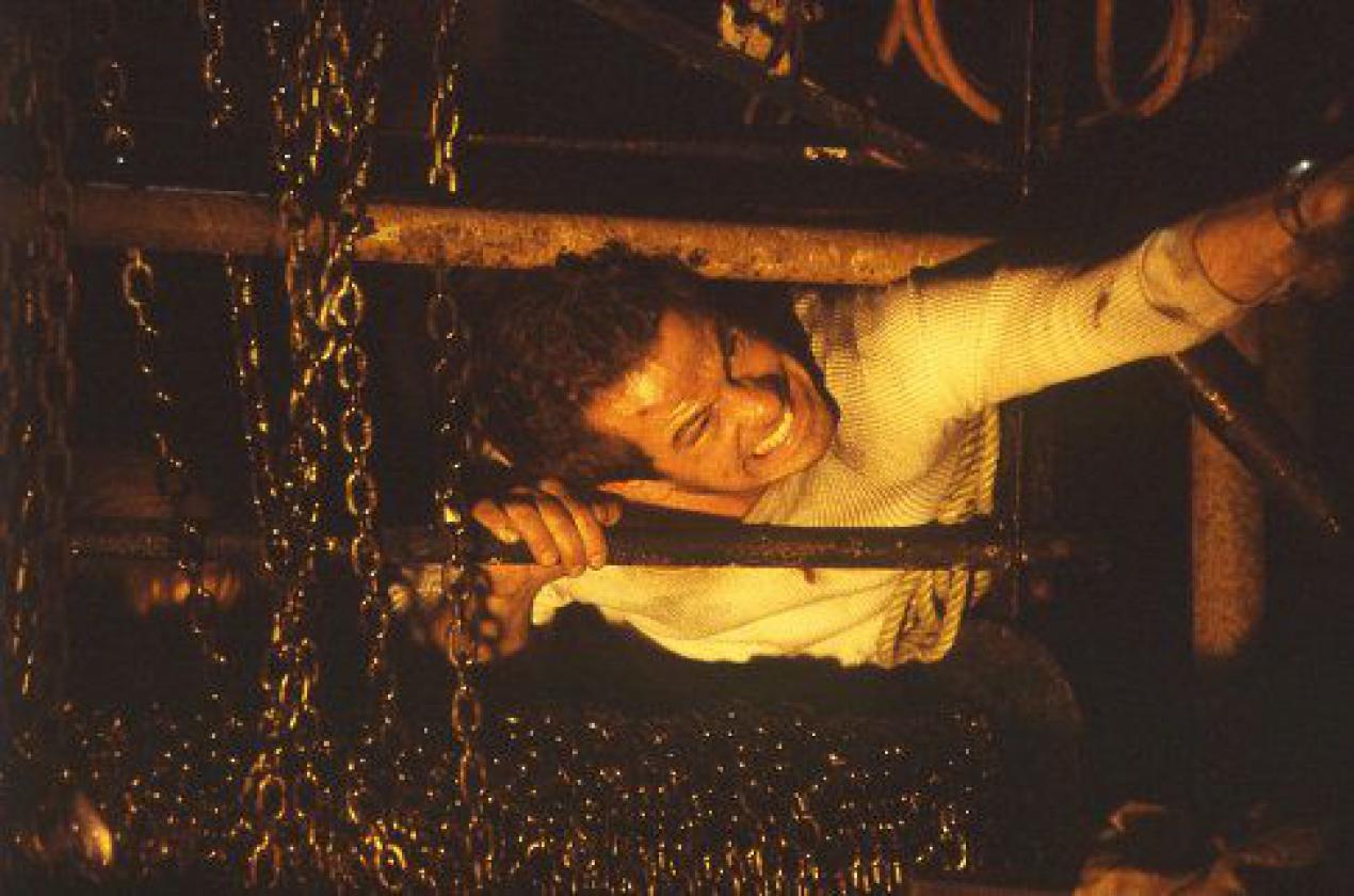 Darkness Falls 2003 720P free download & watch with subtitles - WorldSrc