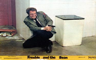 screenshoot for Freebie and the Bean