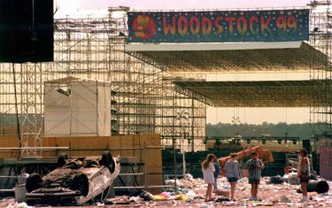 screenshoot for Woodstock 99: Peace Love and Rage